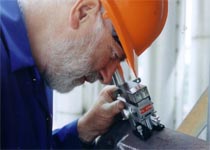 Determination of tube material degradation and microstructure using on-site metallography techniques